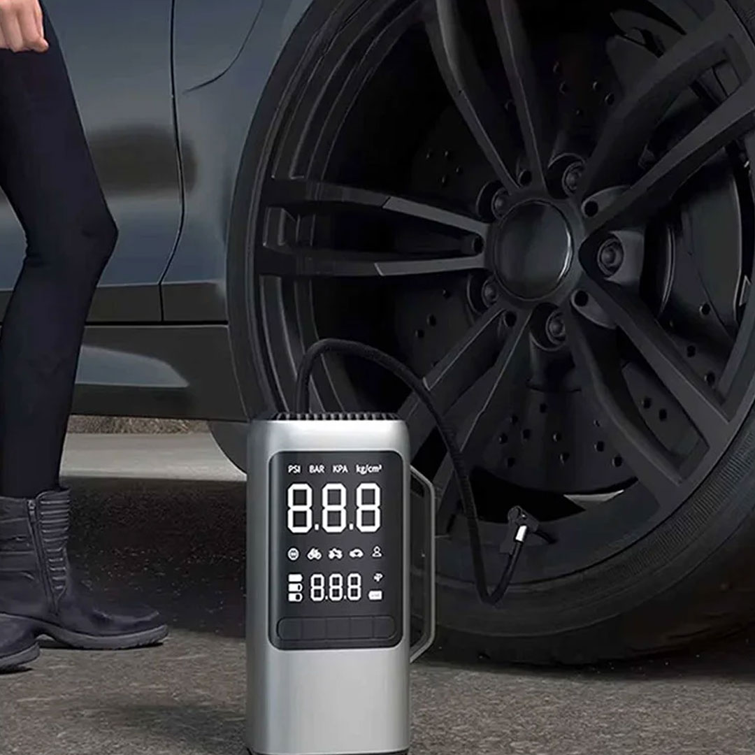 جامپ استارتر و پمپ باد و جارو شارژی خودرو مدل 9366B